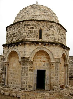 355px-5035-20080122-jerusalem-mt-olives-ascension-edicule_1755373.jpg